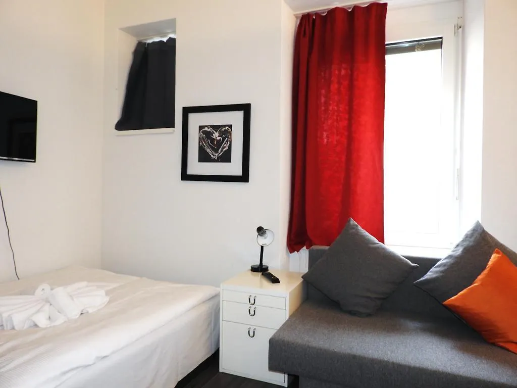 Inside Five Aparthotel Ζυρίχη